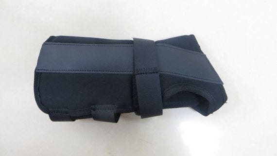 Wrist Splint Medium 20 22 Cm
