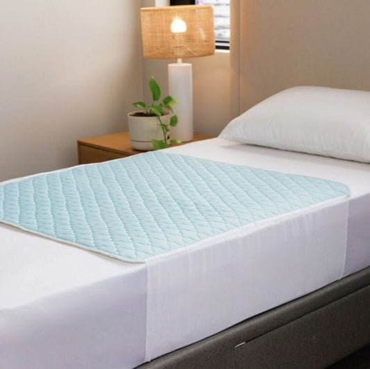 Absorbmax Bed Pad 90cm X 137cm 5400ml Double Waterproof Pale Blue